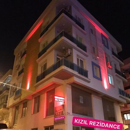 Kizil Apart Buca Exteriér fotografie